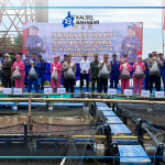 Gerakan Nyata Polri: Dukung Ketahanan Pangan, Polda Kalsel Tebar 170.000 Bibit Ikan Nila di Desa Bagus Batola